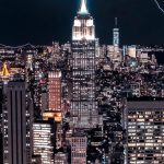 Cómo se Explican las Brechas de Valoración en Nueva York: Mercados Privados y Públicos